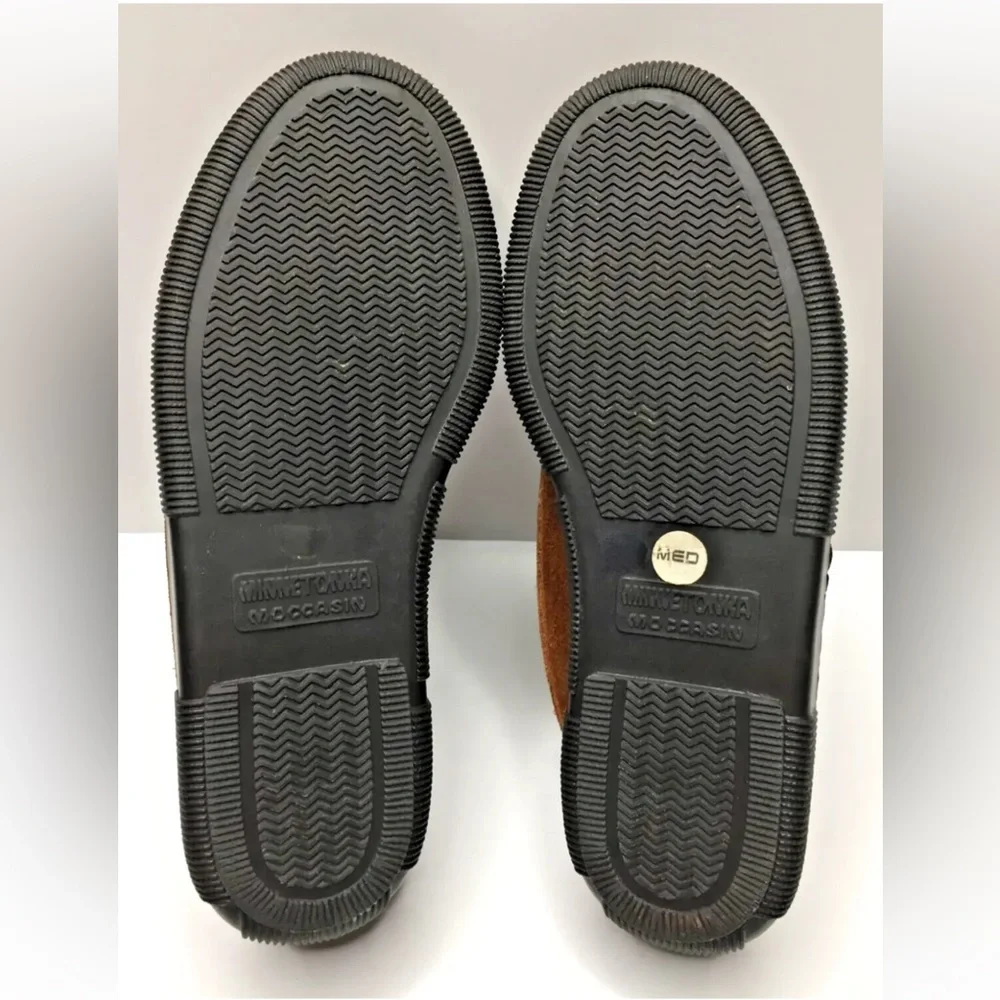 Minnetonka Kid's Moccasins Brown Suede Leather Rubber Soles Size 1M